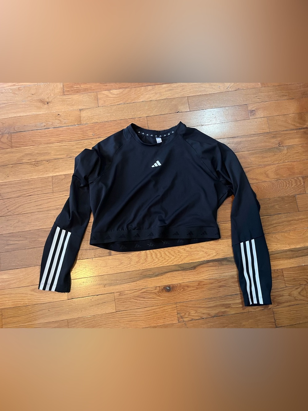 adidas Women’s Black Cropped Long-Sleeve Athletic Top - XXL